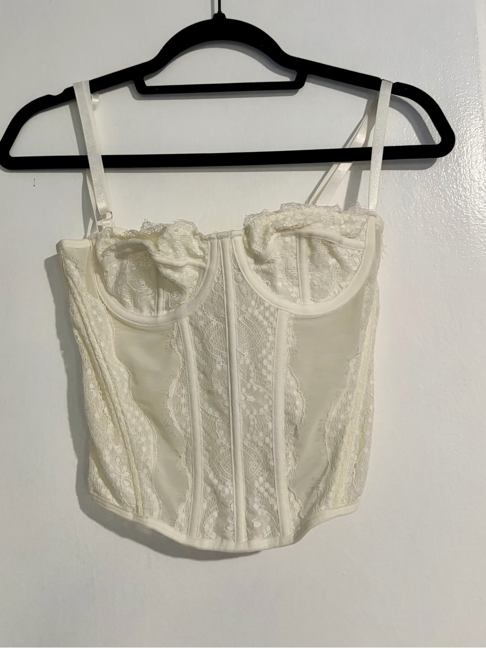 Women’s Lace Bustier Top in Ivory